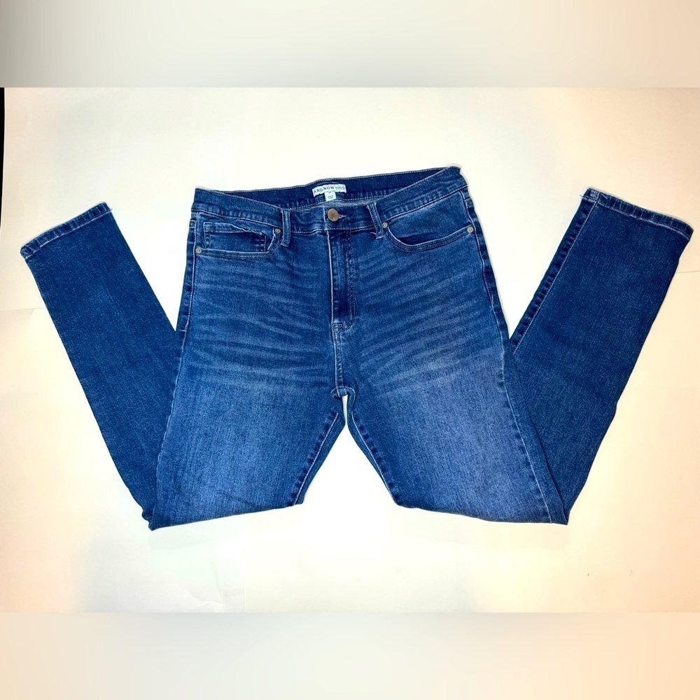 Women’s Stretching Jean‎ (And now this) Sz 34 blue color
